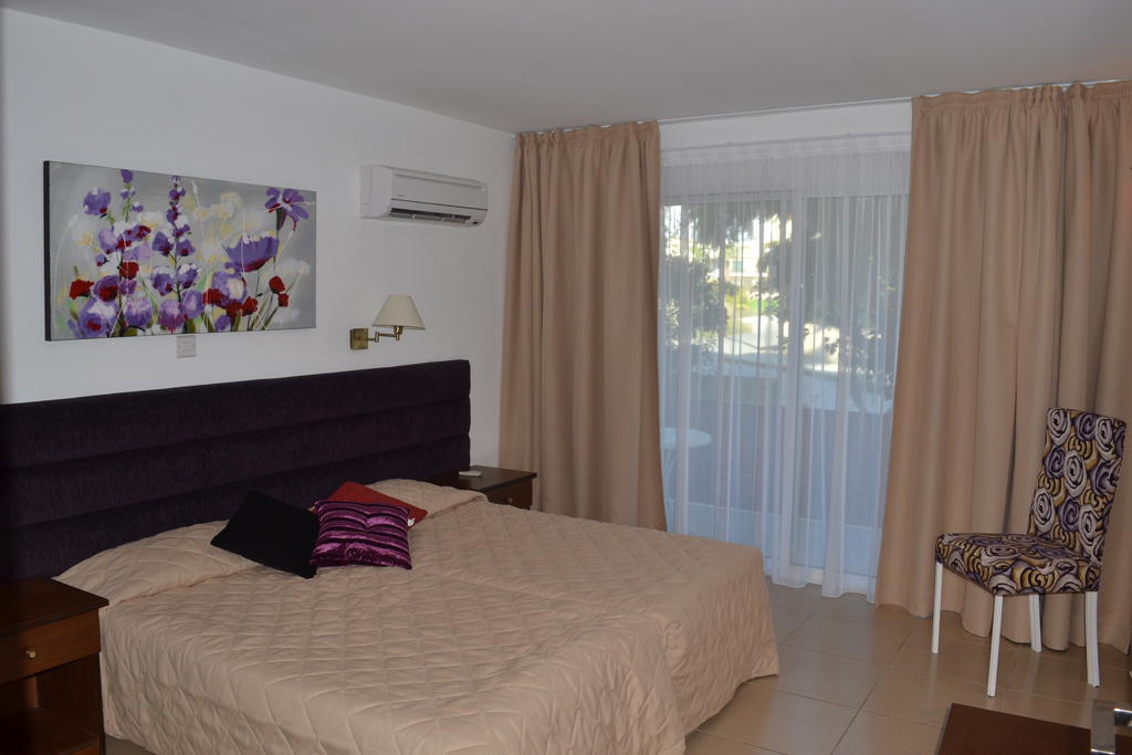 Marianna Hotel Apartments Limassol Quarto foto